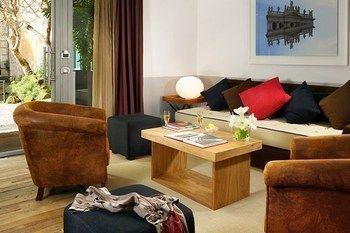 Acomodação com café da manhã  Margutta 54 Luxury 2*
